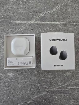 sluchátka Samsung Buds2 - 5