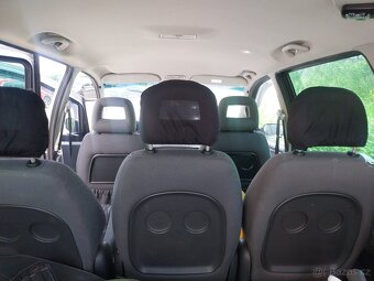 Ford galaxy - 5