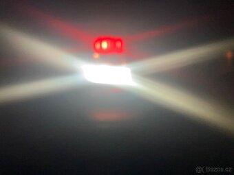 Octavia 1 LED couvací žárovky P21W BA15S - 5