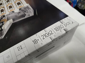 LEGO® Architecture 21062 Fontána di Trevi + dárek - 5