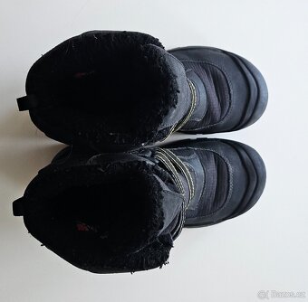 Keen Dětské zimní boty vel. EU37 22,5cm - 5