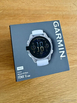 Garmin Fenix 8 43mm AMOLED Silver/Whitestone - 5