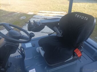 Vysokozdvižný vozík Toyota - 5