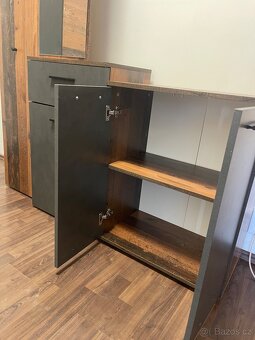Šatní skříň, předsíňová stěna, komoda/botník - 5