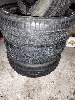 Pneu 195/65r15 - 5