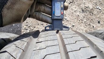 Letní pneu 215/60/17c Continental - 5