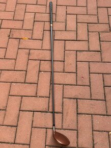GOLFOVÁ HŮL TAYLOR MADE DRIVER 2 - 5