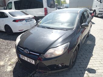 Ford Focus 2011 1.6 - 5