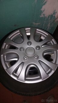 Letní pneu 195/55/R15 + disky a poklice - 5