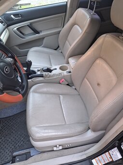 Subaru 2.5 127kw LPG plná výbava 2009 - 5