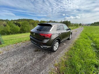 Prodám VW T-Roc 1,5 tsi 110 kW SPORTLAIN - 5