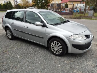 Prodám Renault Megane 1.4i 16V 72Kw r.v.2007 - 5