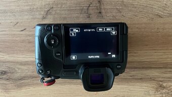 Canon eos R - 5