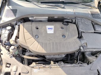 Volvo V60 2.4 D5 r.v. 2012 158kw. - 5