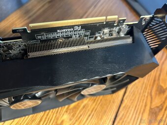 AORUS GeForce RTX 3070 8 GB GDDR6 - 5