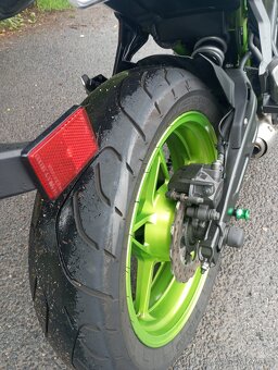 Kawasaki Z650 - 5