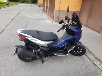 Aprilia SR GT 125 koupeno nové v ČR. - 5
