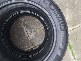 215/55R17 98V Michelin Alpin 6 - 5