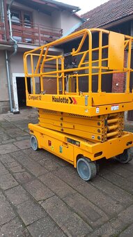 Plosina Haulotte compact 12 - 5