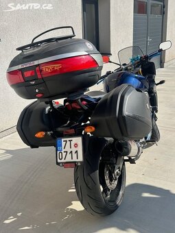 Yamaha FZ1 Fazer - 5