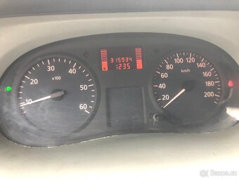 Renault Trafic 1.9 dCi; 2006; 315 934 km - 5