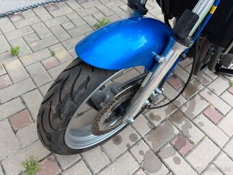Kawasaki ER5 - 5
