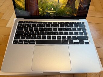 Apple MacBook Air M1 13,3", 16GB, 512GB - 5