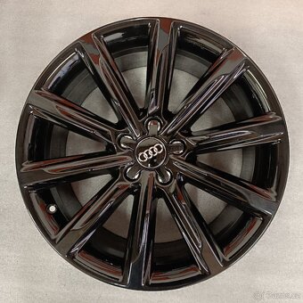 Originální alu kola na Audi A7 8Jx19'' , ET26 - 5