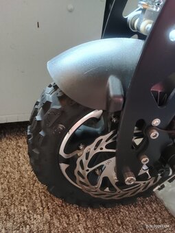 Elektrokolobėžka Nitro Scooters XE 1200 Plus SLHC LiFePO4 - 5