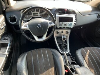 Lancia Delta 2.0 JTD 121kw 6 rychl 1. maj v ČR - 5