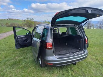 VW Sharan 7 místný - 5