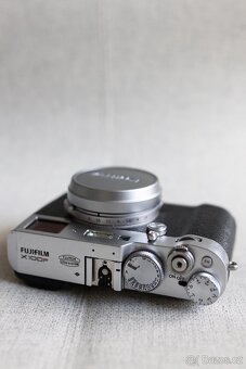 Fujifilm X100F – ikonický street fotoaparát - 5