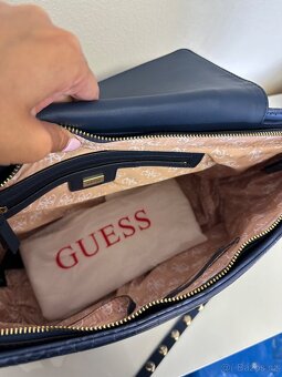 Kabelka Guess Antilla Top Handle Flap - 5