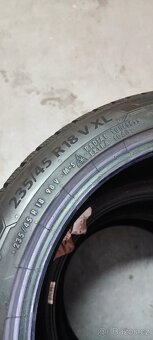 235/45/18 Barum Polaris 5, 8.2mm-7.8mm, 2920 - 5