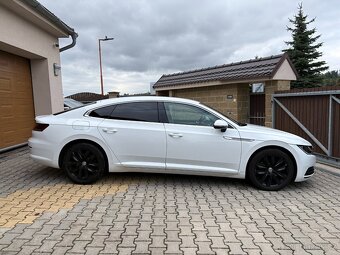 Volkswagen Arteon 2019 212tis.km 2.0TDi 110kW DSG LED - 5
