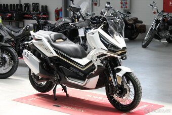 Zontes 368 Gizmo - adventure scooter - AKCE - 5