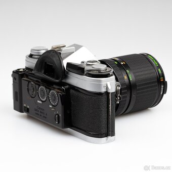 nefunkční Canon AE-1 s objektivem - 5