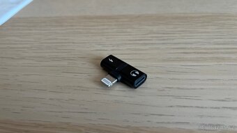 Přívěsek Marvel Captain America + redukce USB C/lightning - 5
