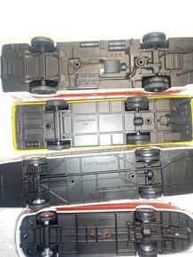 Autobusy 1/72 - 5