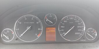 PEUGEOT 407 2.0 - 5