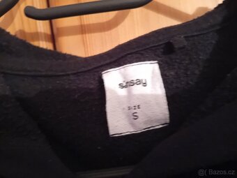 Černá basic mikina (Sinsay) na zip s kapucí - 5