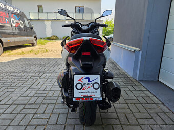 Yamaha X-Max 400 - 5