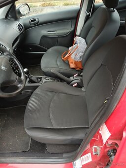 Peugeot 206 + 1.2 - 5