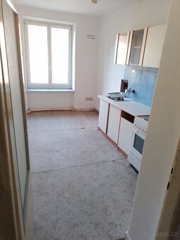 Prodám - Byt 1+1 o velikosti 38 m² - 5