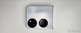 Huawei P50 pocket praskly displej - 5