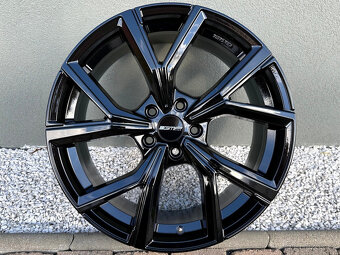 Alu kola 5x112 19" - typ MENTOR - 5