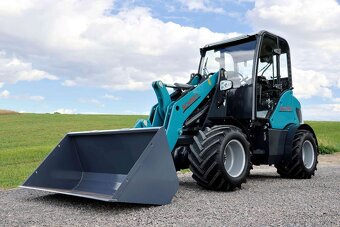 Kolový nakladač 4365A, nosnost 2300kg - 5