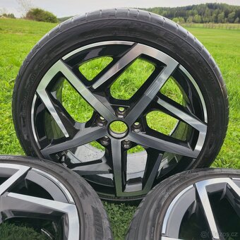 VW Dallas 18" 225/40 Originál - 5