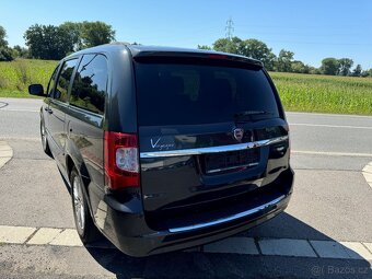 Lancia Voyager Gold 3.6 RT tacho 156000KM EU 2012 - 5