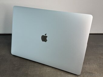 MacBook Pro 16'' 2019 / i9 / 16GB / 1TB SSD / Silver - DPH - 5